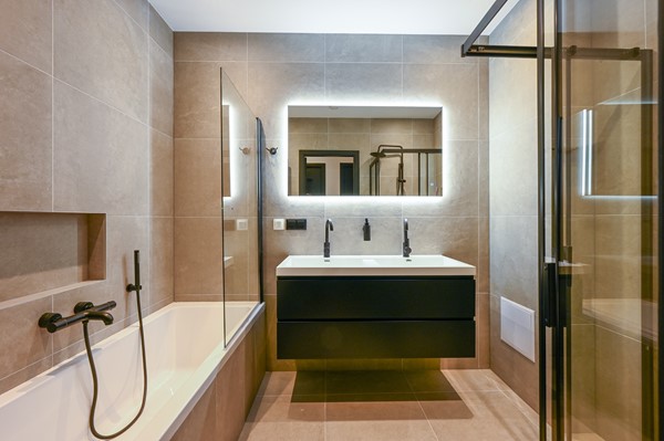 Medium property photo - Van Heusdestraat, 3023 RP Rotterdam